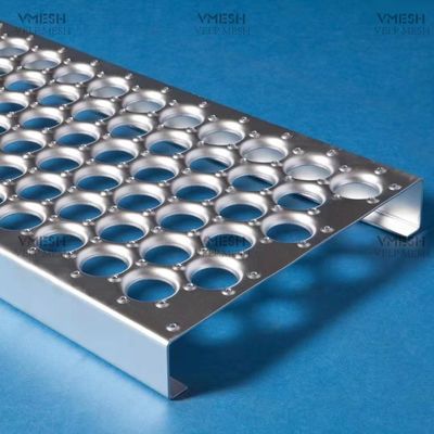 Gorąco ocynkowane Perf O Grip Grating 2-4m Aluminiowe stali nierdzewnej
