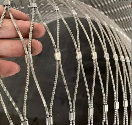 Niestandardowa siatka liniowa ze stali nierdzewnej