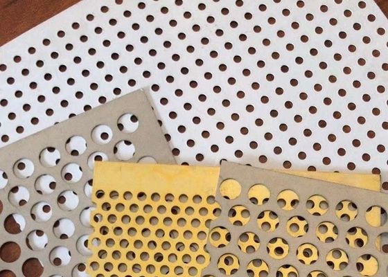 Elektryczne ocynkowane perforowane płyty sufitowe 2x2 powlekane PVDF