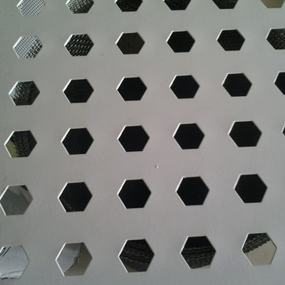Dekoracyjna siatka 1000x2000mm Perforowane panele aluminiowe o grubości 0,3 mm