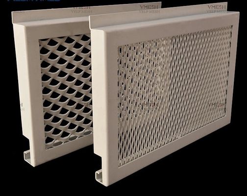 Strop zawieszony z aluminiowej sieci metalowej