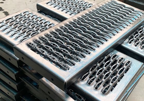 Diamentowa siatka zabezpieczająca z uchwytem - aluminium z stali nierdzewnej