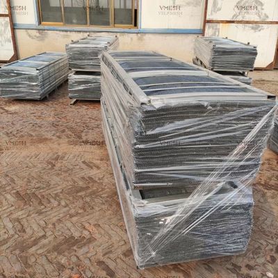 Normalny typ ocynkowanej rozszerzonej blachy stiukowej metalowej listwy 27 "X 96"