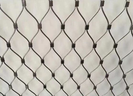 Czarna oksydacja siatki z liny stalowej nierdzewnej 50x50mm