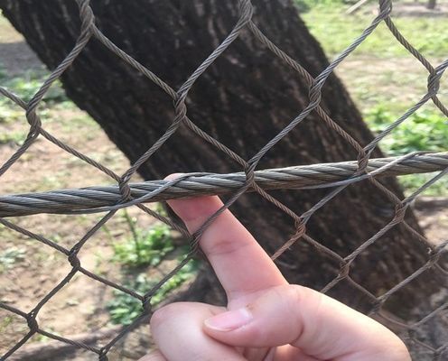 Czarna sieć kablowa z stali nierdzewnej o oksydacji 3 mm do dekoracji