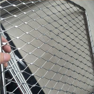 Customized Shape Design Stainless Steel Rope Mesh with Diamond Hole Shape for Zoo and Safety Fencing