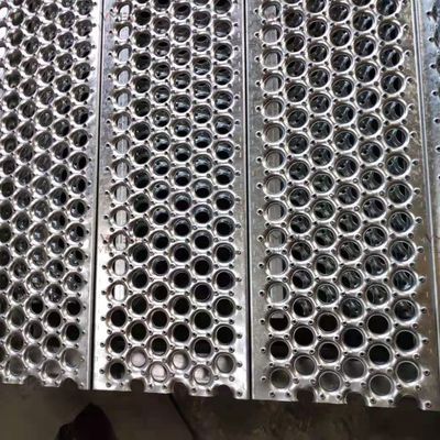Aluminium Okrągłe otwory Perf O Grip Bezpieczeństwo siatki dla platformy chodnika