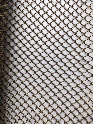 24-calowa szerokość kolorowej siatki ze stali nierdzewnej typu "chain link" do zasłon kominkowych