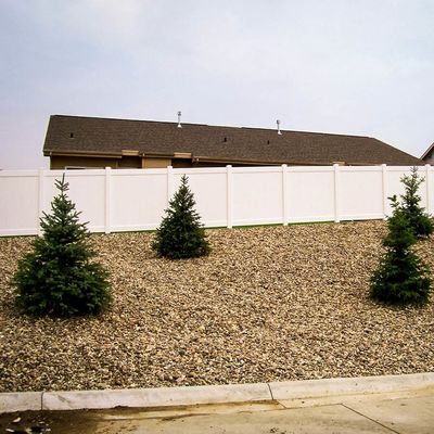 6x8ft biały panel ogrodzenia prywatności z winylu dla dziedzińców mieszkalnych