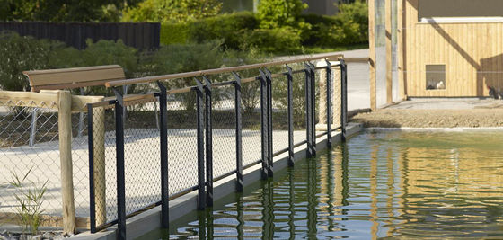 Odporna na promieniowanie UV siatka z liny stalowej nierdzewnej o długiej żywotności i nietoksycznych właściwościach do ogrodzeń w zoo i wolier dla ptaków