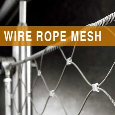 Lekka, antykorozyjna siatka zabezpieczająca ze stali nierdzewnej z kształtem rombu