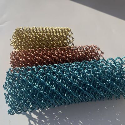 Dekoracyjne systemy siatkowe z drutu aluminiowego, tkane z tkaniny deszczowej