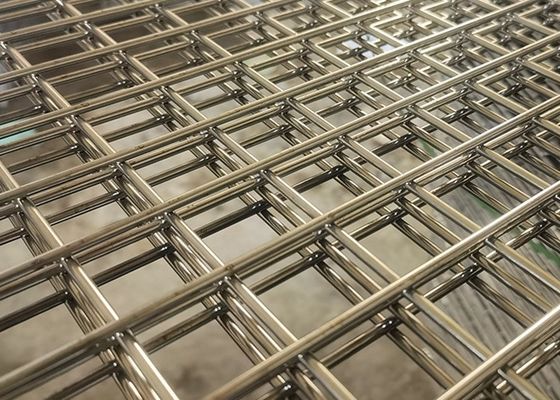 Ocynkowane spawane panele z siatki drucianej do ogrodzeń SS304 1x2m