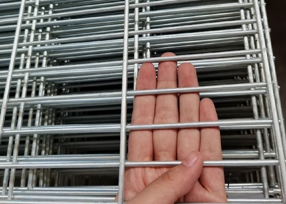 Ocynkowane spawane panele z siatki drucianej do ogrodzeń SS304 1x2m