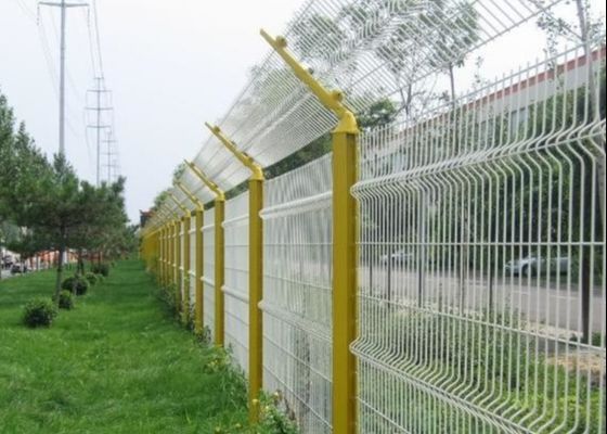 Ogrodzenie z siatki drucianej zgrzewanej 3D ocynkowane 50x100mm 3,0mm malowane proszkowo