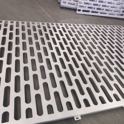 Czarna aluminiowa perforowana płyta metalowa do ściany zasłonowej 1,8 mm