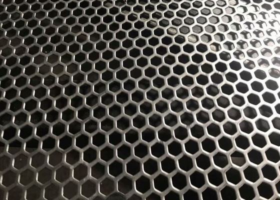 Powłoka powłoka Czarny aluminium sześciokątny okrągły otwór głośnik siatka metalowa