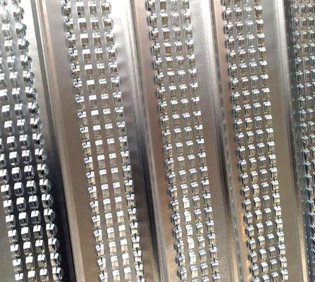 Materiały budowlane antykorozyjne Ocynkowana stal Wysokie żebro Lath Mesh