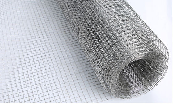 1x1in Galwanizowane Żelazne Zwojowe Wire Mesh Roll dla Budownictwa