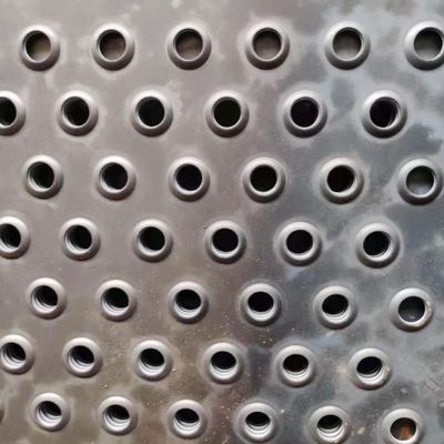 Perforowana krata bezpieczeństwa ze stali nierdzewnej i aluminium