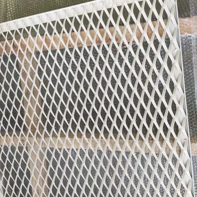Materiały budowlane Diamentowa blacha cięto-ciągniona z aluminium malowana proszkowo