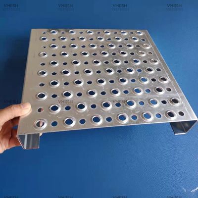 Podłogowe metalowe panele chodnikowe Grip Safety Strut Kratka Przeciwpoślizgowa o długości 2-5 m