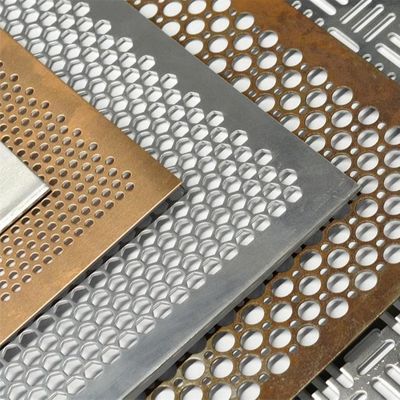 Powłoka powłoka złoty kolor brązowy Miodnica Dziura okrągła Metal Mesh Perforated Metal Sheet