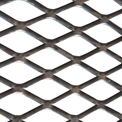 Podnoszone platformy robocze o dużej masie Rozszerzona siatka metalowa 1,22 * 2,44 m