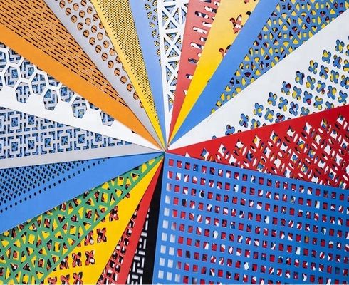 Produkcja architektoniczna Dekoracyjne perforowane metalowe fasady Lakierowanie proszkowe