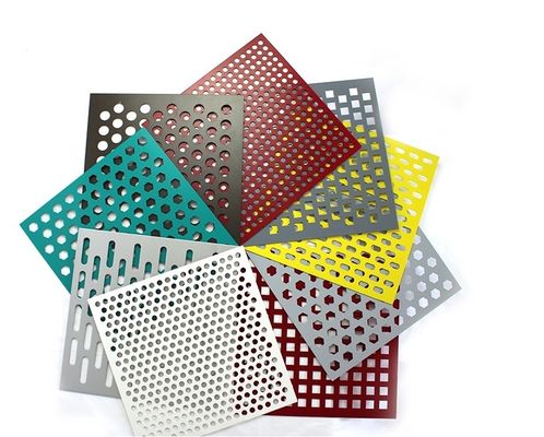 Architektoniczny PVDF Rozmiar 1500 * 2500 mm Blacha perforowana z siatki metalowej