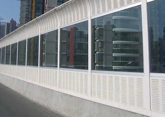 Autostrada dźwiękoszczelna perforowana siatka metalowa 80 mm 100 mm perforowane panele przeciwhałasowe