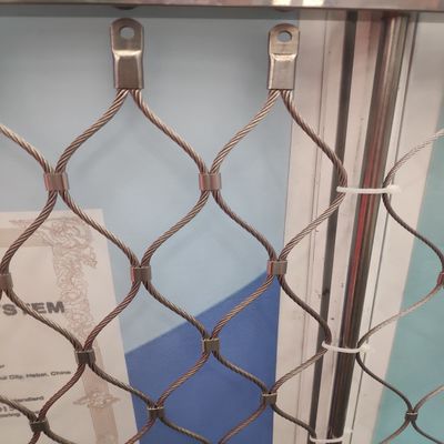 Dekoracyjna okucie z diamentowym otworem Lina ze stali nierdzewnej Ogrodzenie zoologiczne Elastyczna siatka