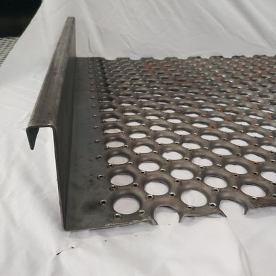 Perf O Grip Perforowane deski ze stali węglowej 3 mm z otwartym uchwytem na platformę