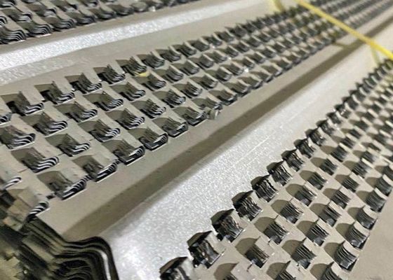 Ocynkowana ogniowo siatka tynkarska 450x2500mm do konstrukcji betonowych