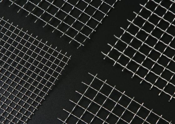 C hak karbowana siatka druciana 20mm * 20mm otwór Mine Screen Mesh