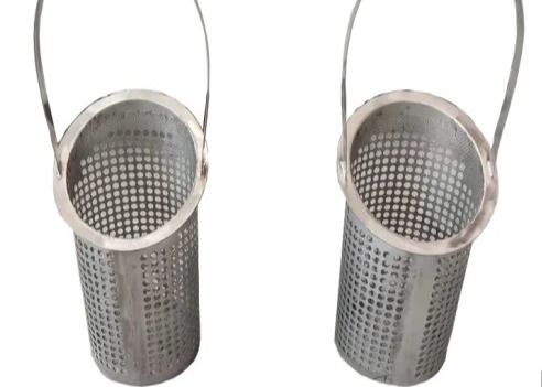 Siatka filtracyjna OEM ODM SS Perforowana rura filtracyjna z okrągłym otworem 20 mm z uchwytem