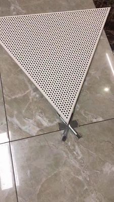 Średnica otworu 1,2 mm 304 Perforowana siatka ze stali nierdzewnej z dziurkowanym metalem