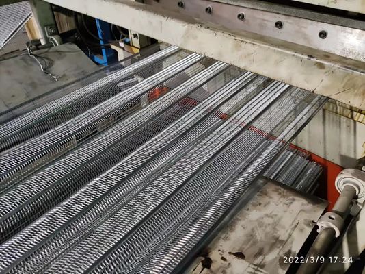 Ocynkowana blacha żebrowana do szalunków betonowych i tynkowania